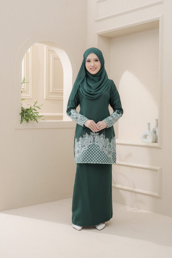 KURUNG MODEN SARA - Image 11