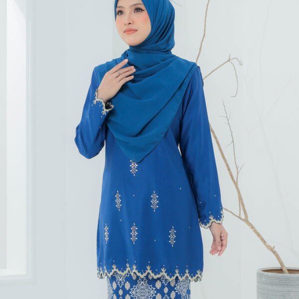 SET FAMILY KURUNG ALIYA PRUSSIAN BLUE - Image 3